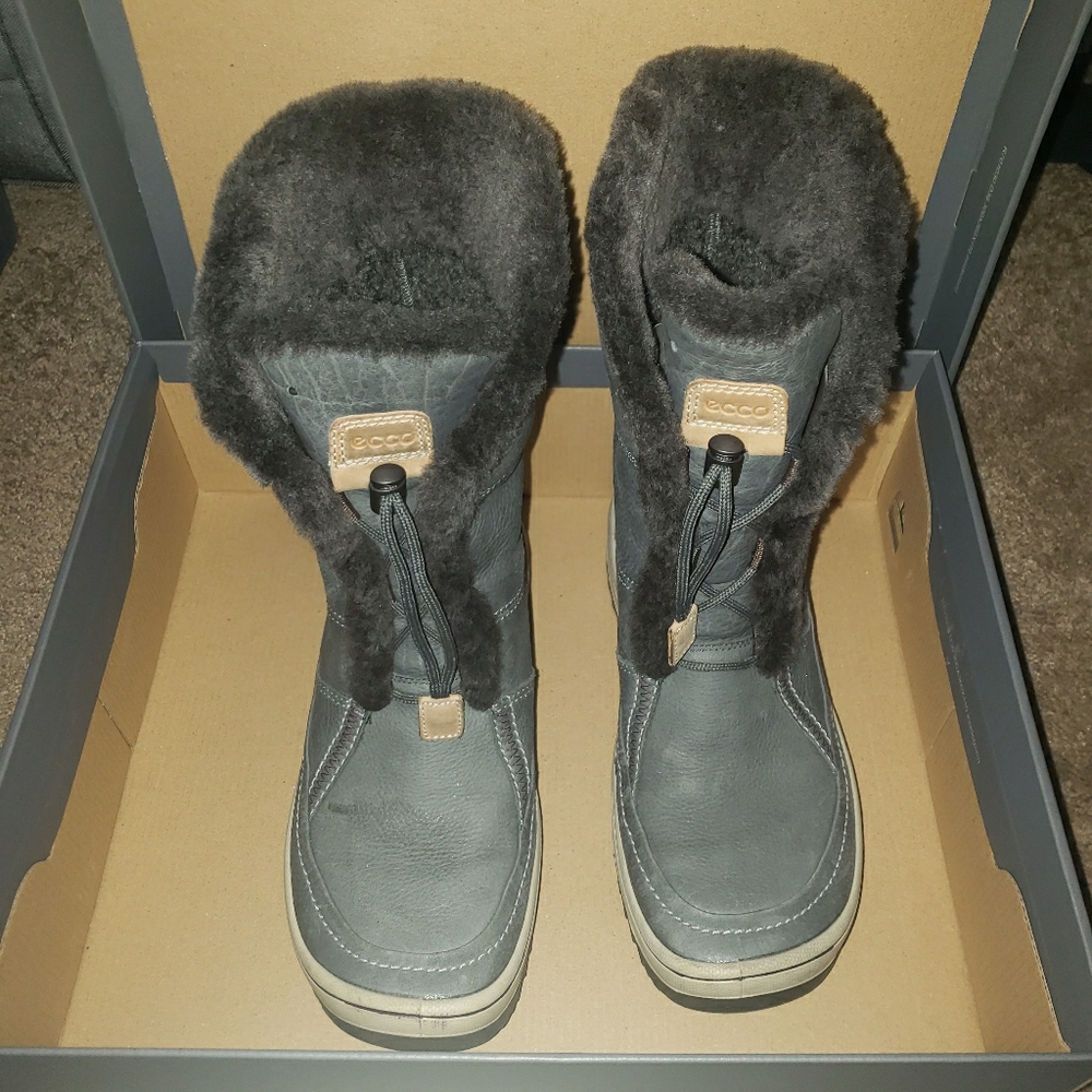 Ecco Trace Tie Hydromax Snow Boots